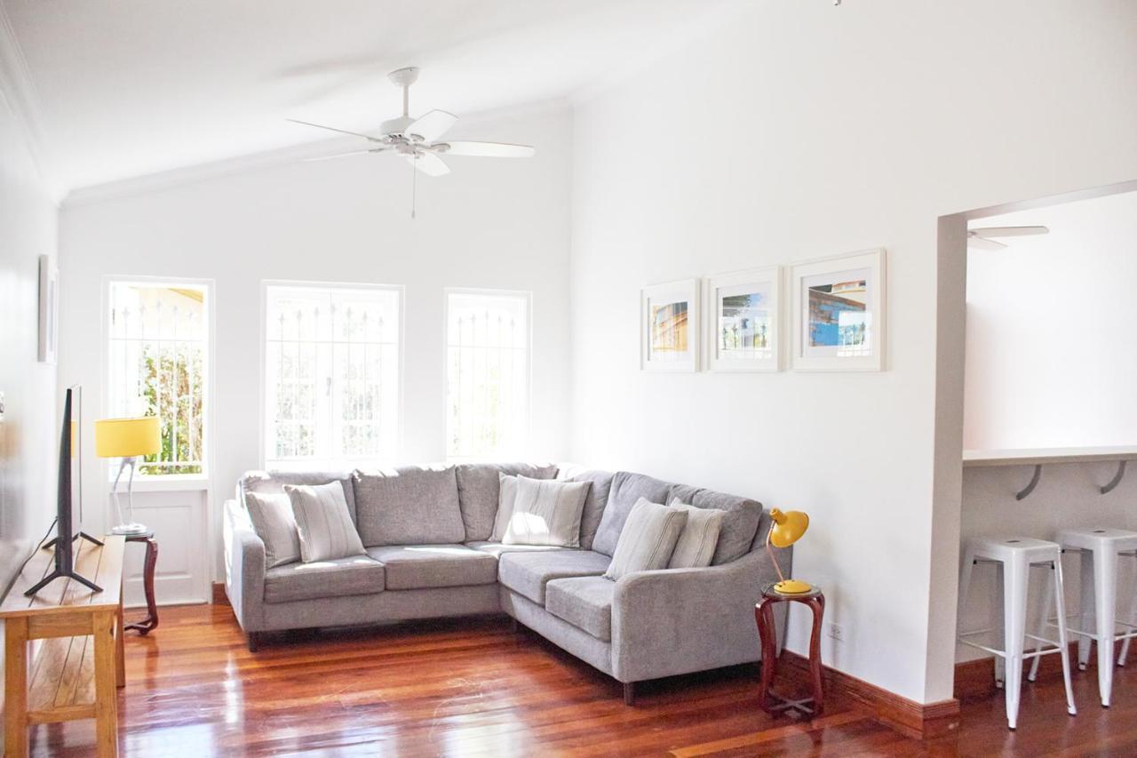 Hummingbird Villa Saint James Esterno foto